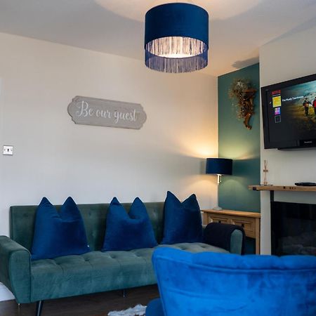 The Plumb Townhouse In Warwick Centre Villa Buitenkant foto
